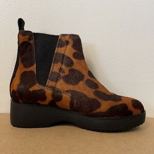 Louise Et Cie Zareb Cow Hair Platform Chelsea Booties Size 5